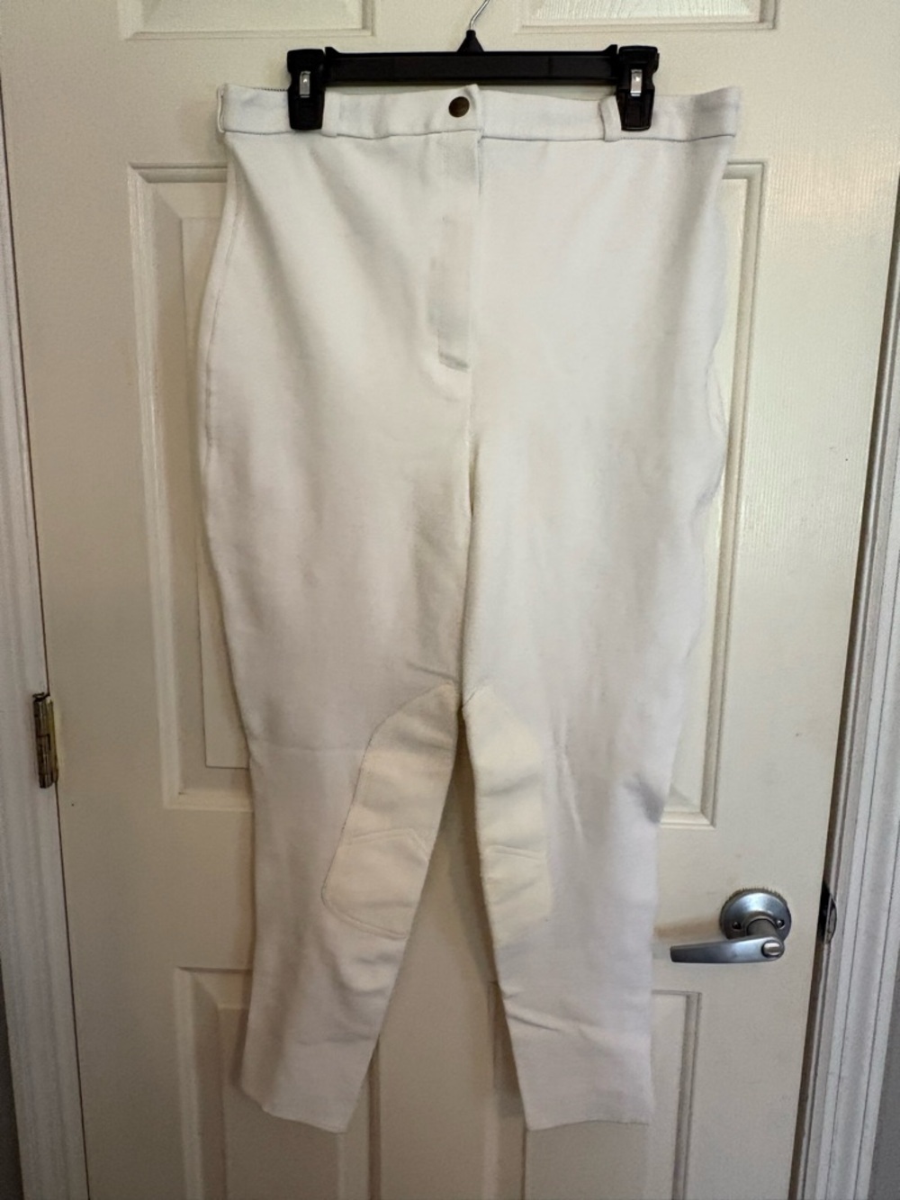 Riders Mark white dressage style riding pants with knee patch